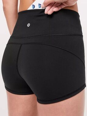 Lululemon Get Your Groove on Shorts